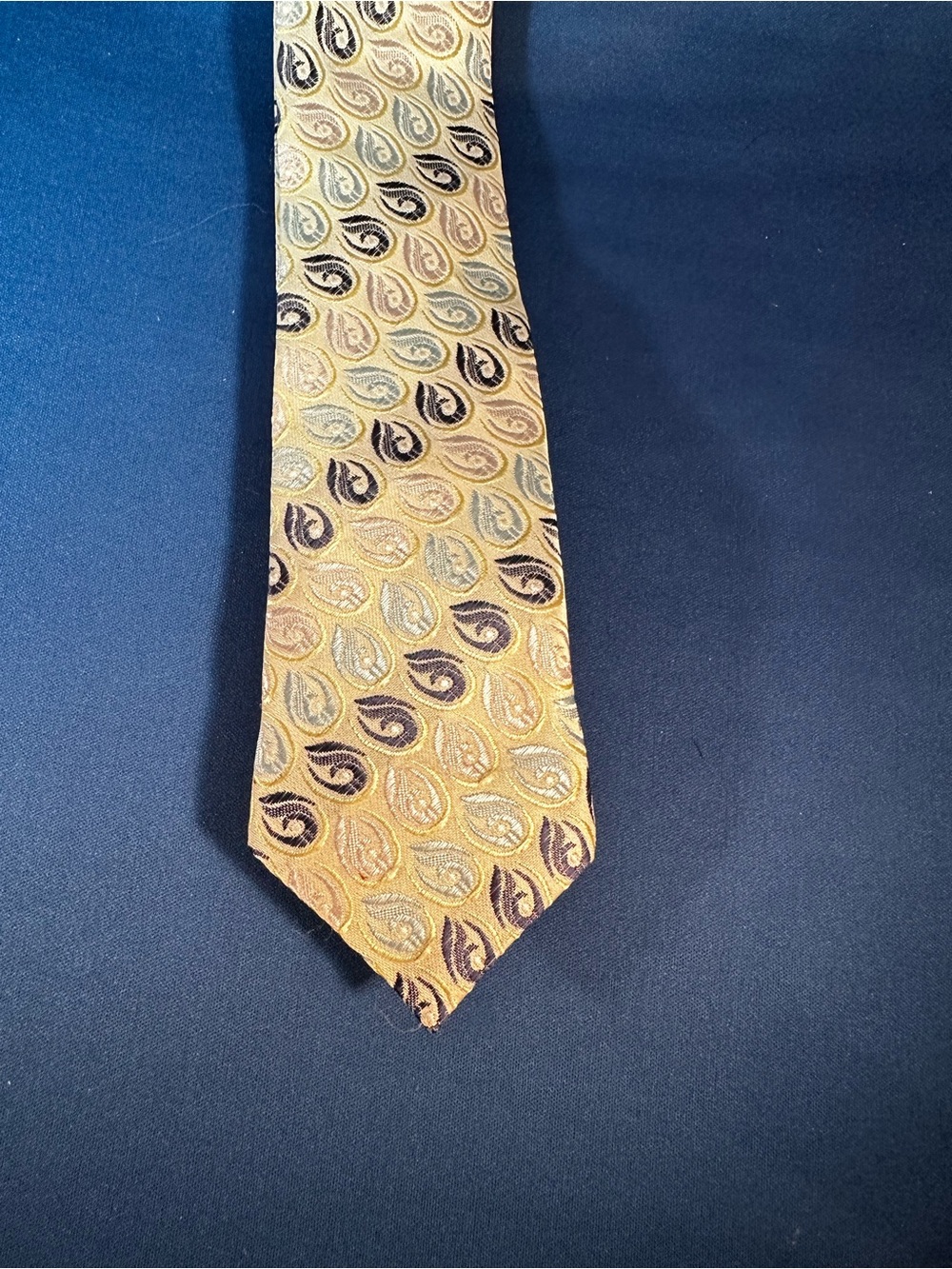 Countess Mara 100% Silk Tie Men’s Cream Gold Blue Paisley Handmade Necktie
